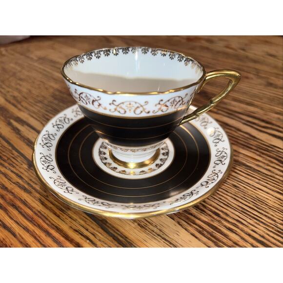 RARE Royal Stafford Bone China Footed Cup and Saucer Set Pattern 7585 BLACK EXC - Picture 3 of 9